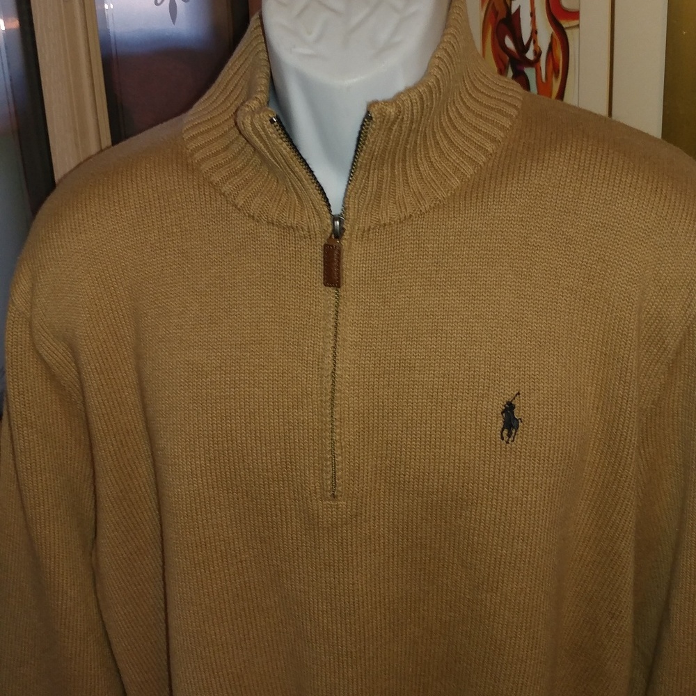 Great condition Ralph Lauren Polo sweater size LG
